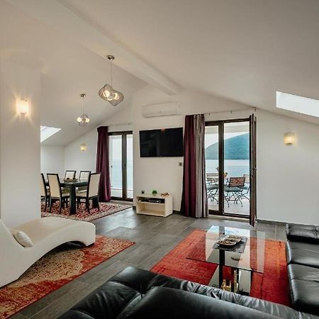 Apartments Joy تْشيرسيك نوفي المظهر الخارجي الصورة