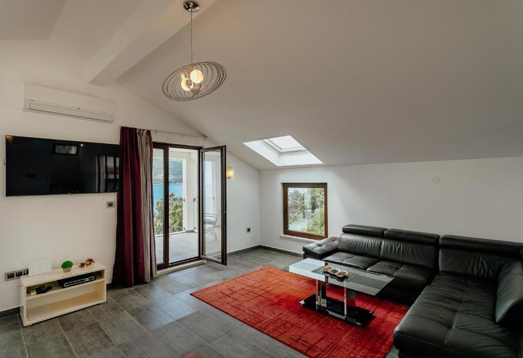 Apartments Joy تْشيرسيك نوفي المظهر الخارجي الصورة