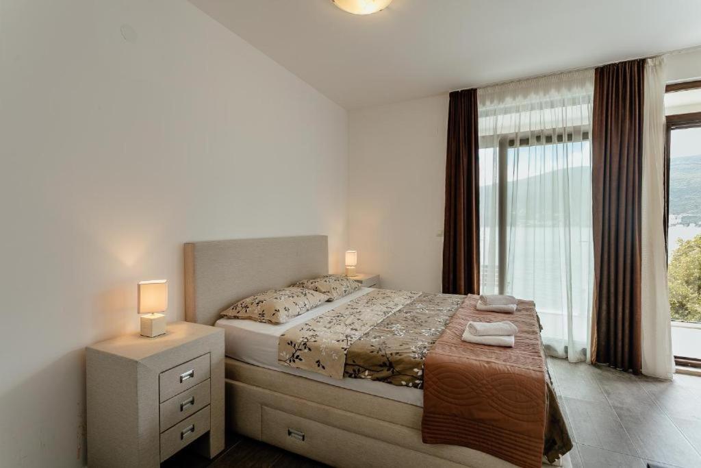 Apartments Joy تْشيرسيك نوفي المظهر الخارجي الصورة