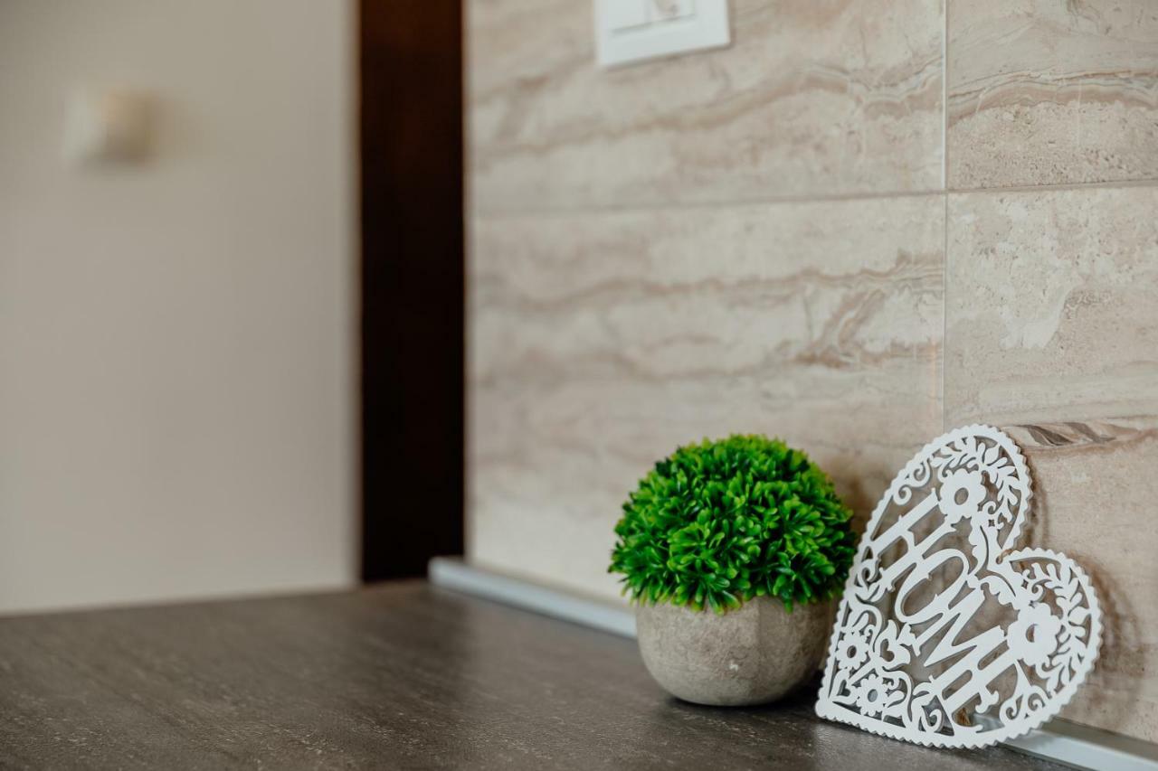 Apartments Joy تْشيرسيك نوفي المظهر الخارجي الصورة