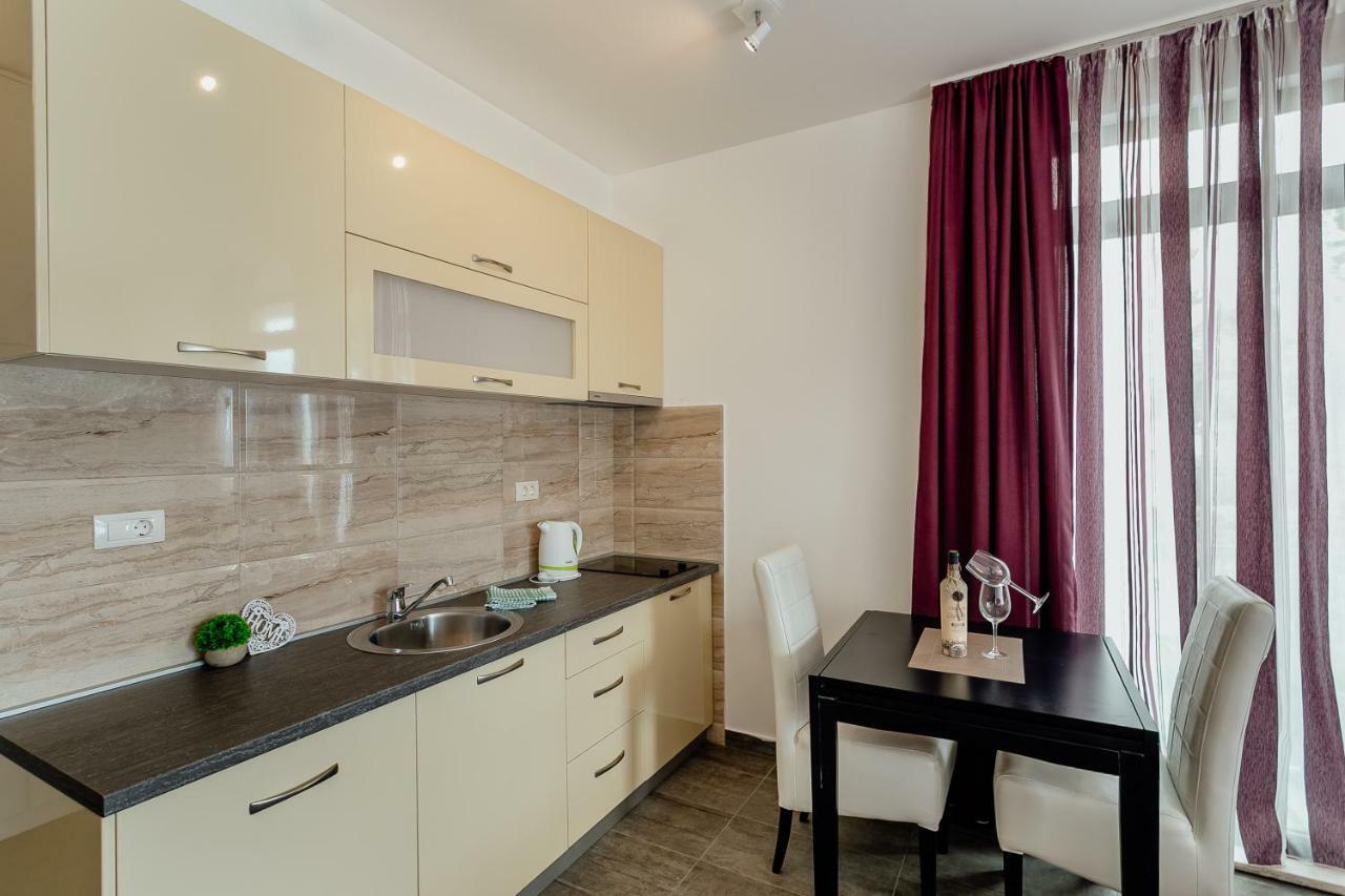 Apartments Joy تْشيرسيك نوفي المظهر الخارجي الصورة