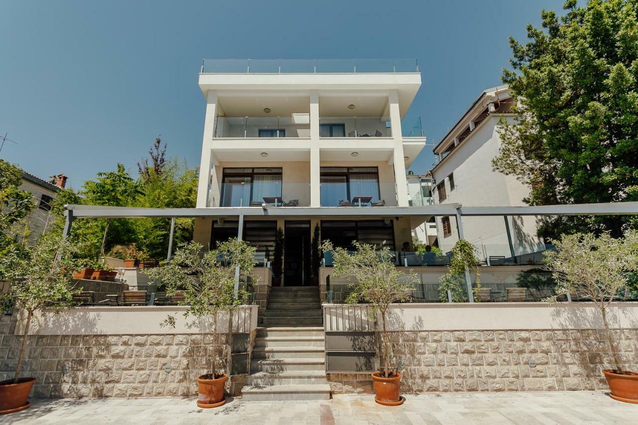 Apartments Joy تْشيرسيك نوفي المظهر الخارجي الصورة
